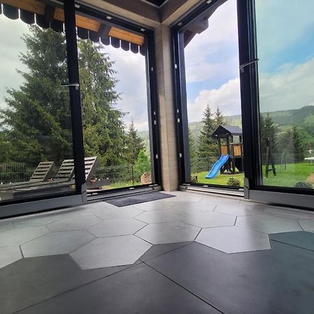 Noor Villa Vatra Dornei Buitenkant foto