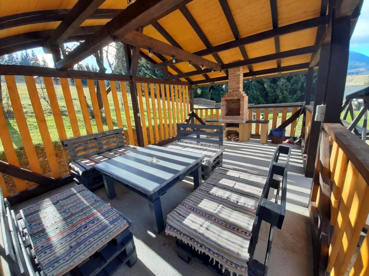 Noor Villa Vatra Dornei Buitenkant foto