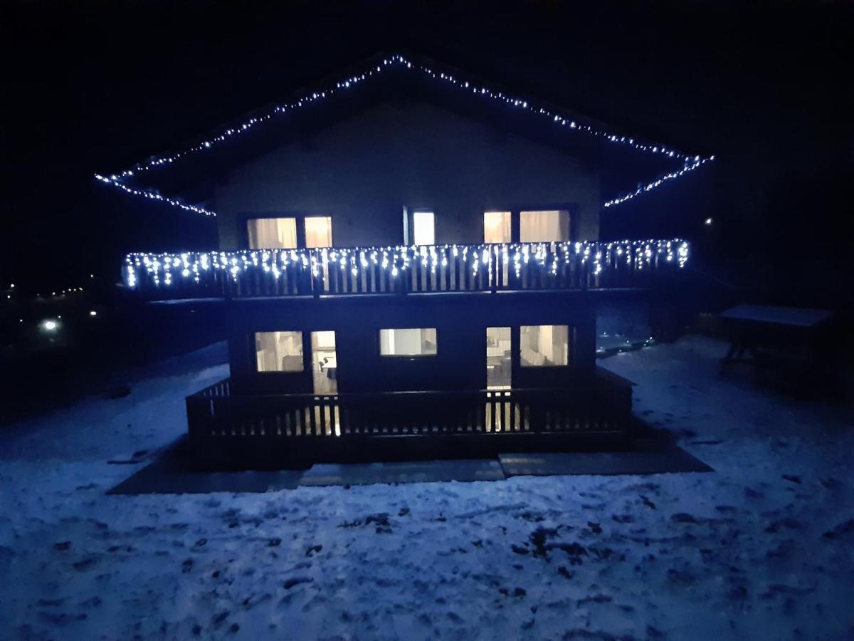 Noor Villa Vatra Dornei Buitenkant foto