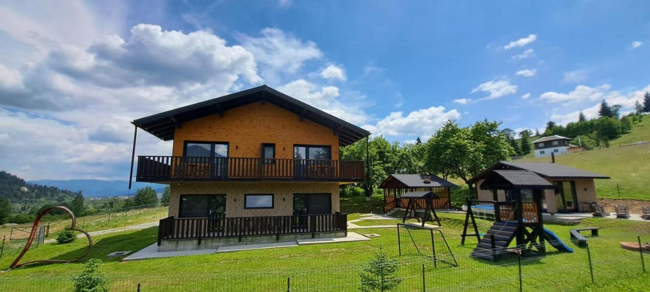 Noor Villa Vatra Dornei Buitenkant foto